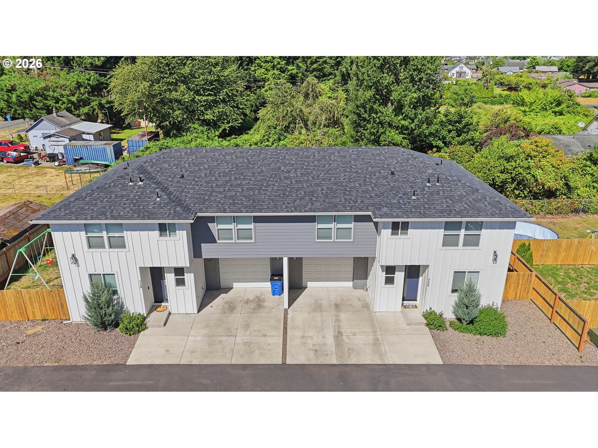 950 WALNUT ST