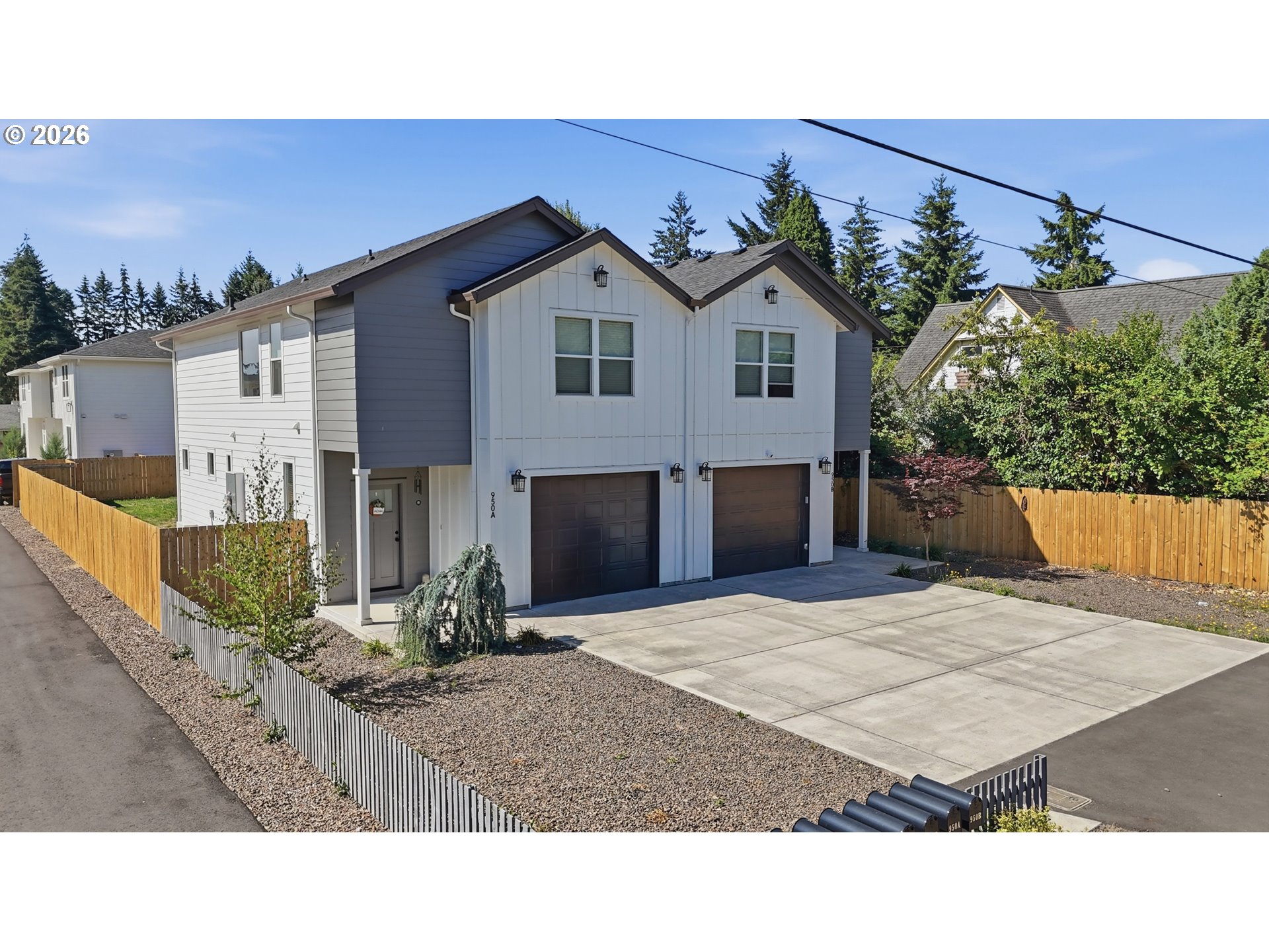 950 WALNUT ST