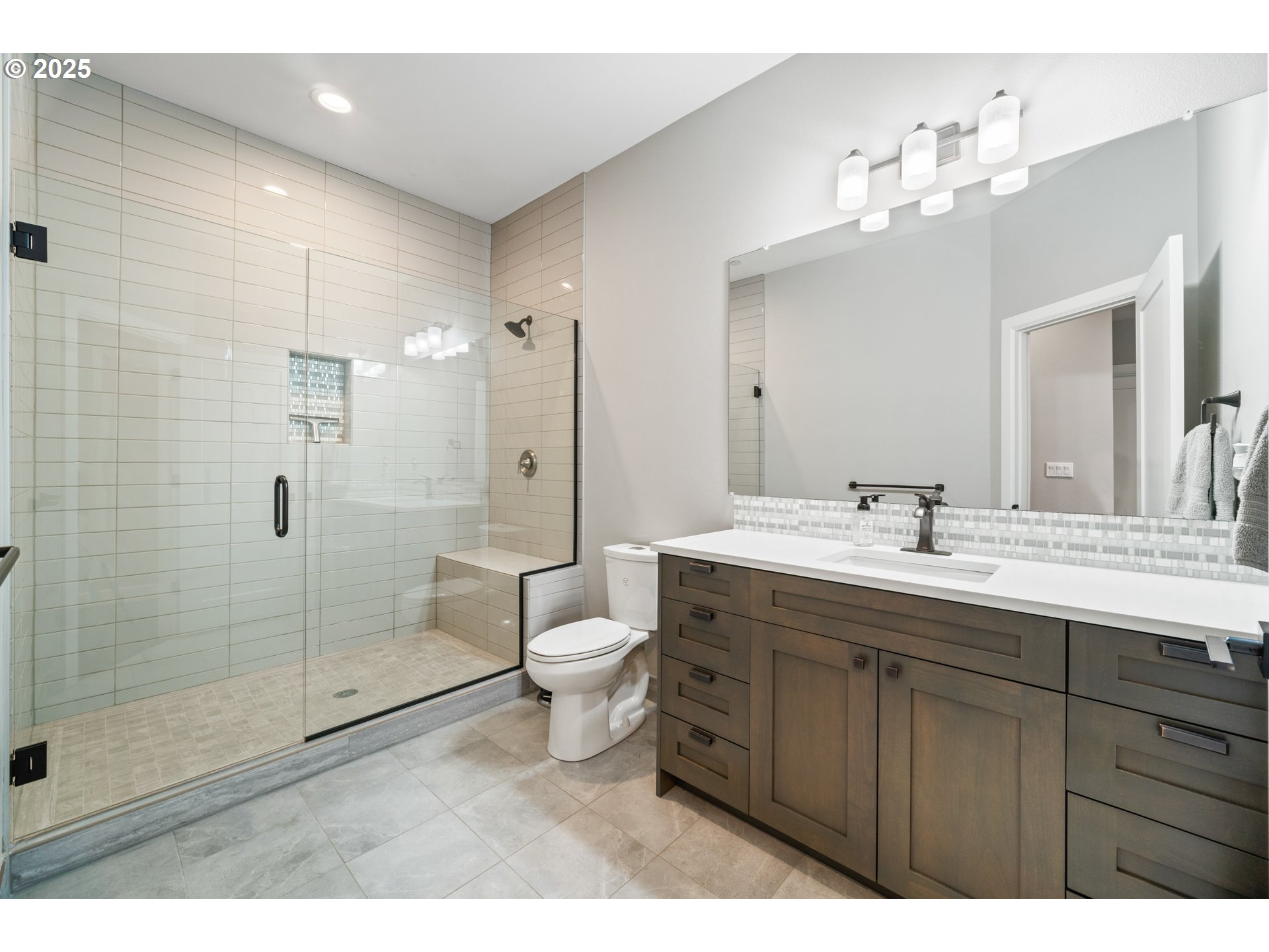 20401 NE 116TH CIR