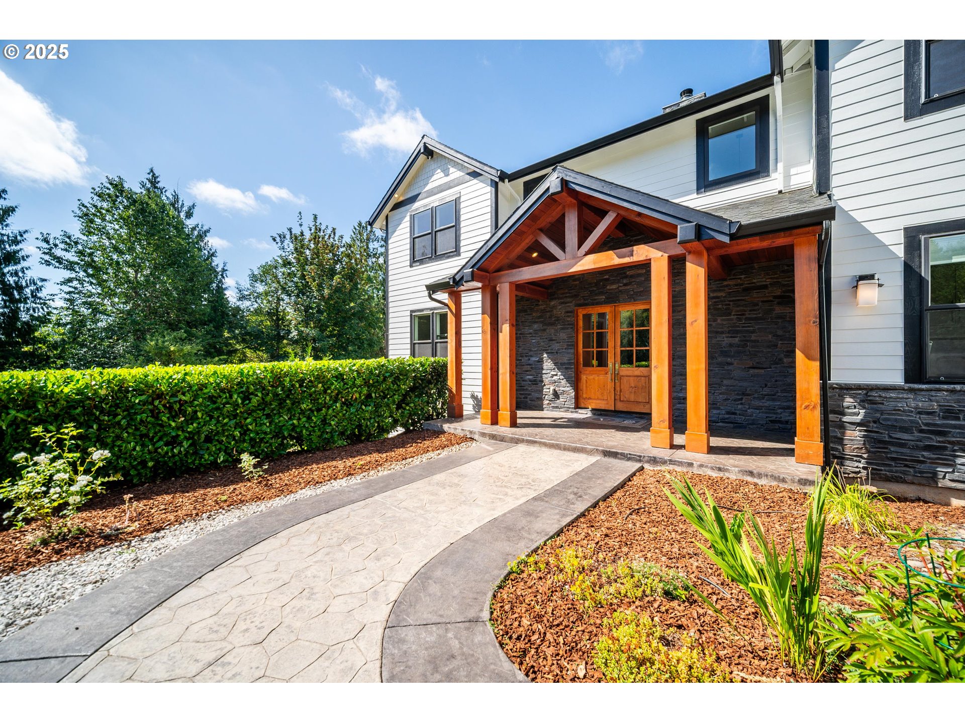 20401 NE 116TH CIR