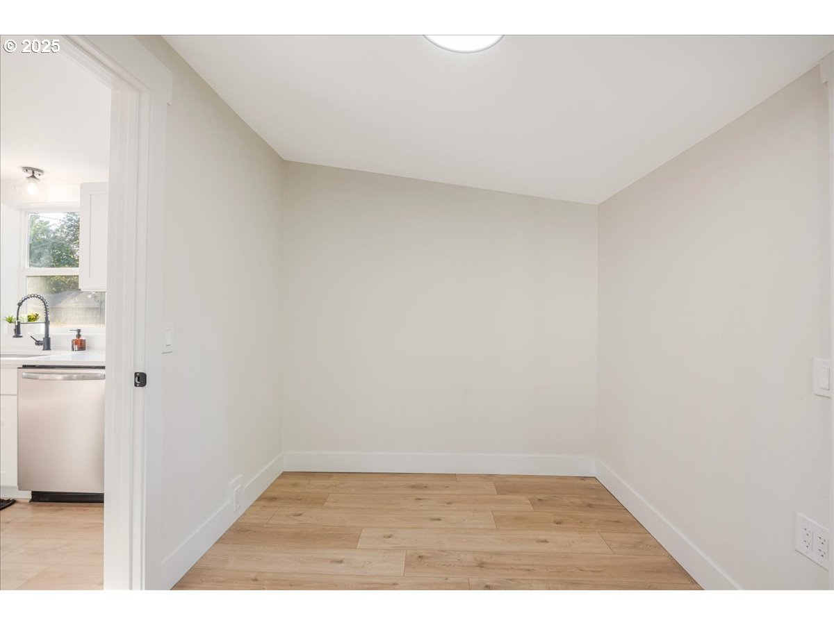 109 NW 13TH ST