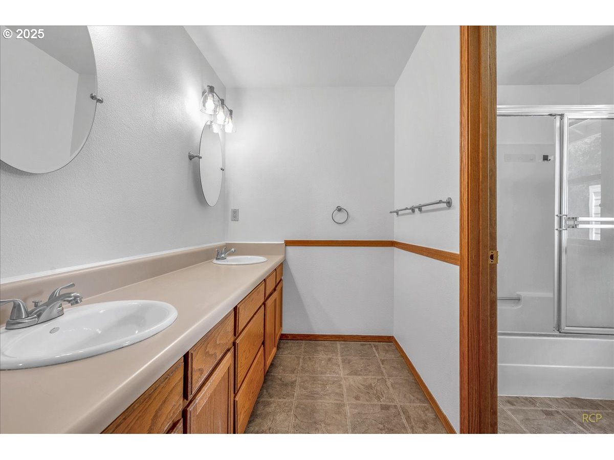 2504 SE 150TH AVE, Vancouver