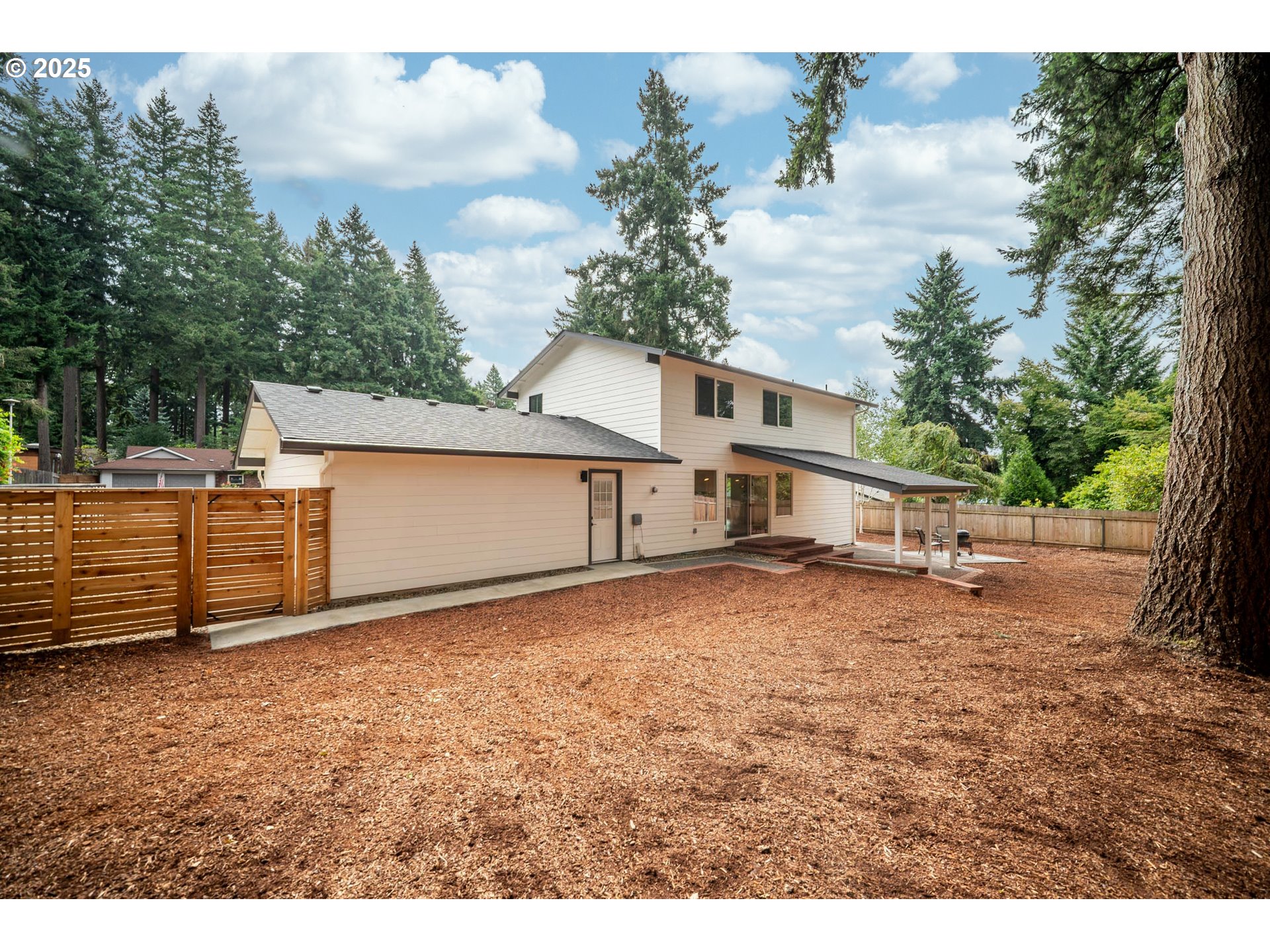 2116 SE 131ST AVE