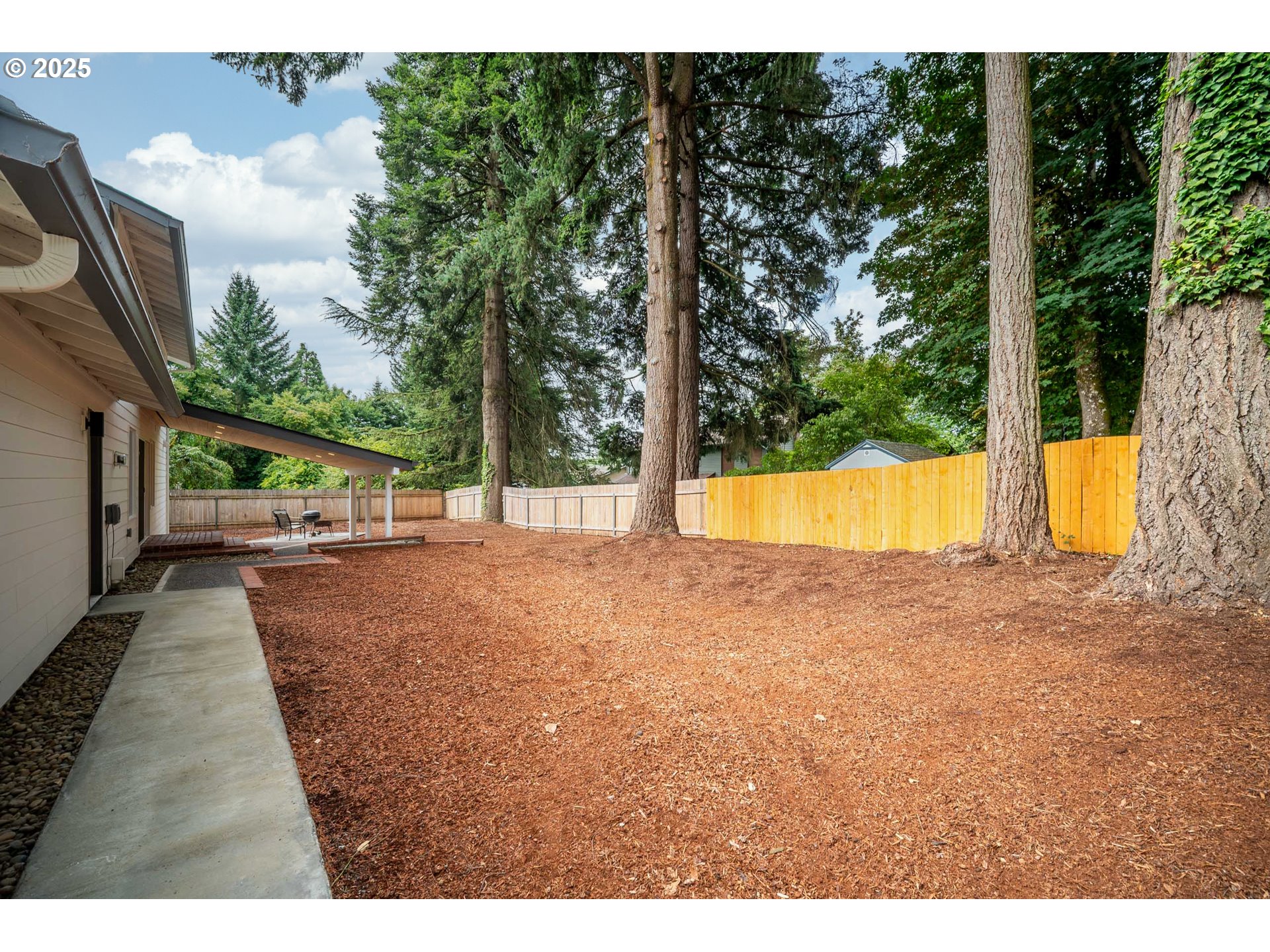 2116 SE 131ST AVE