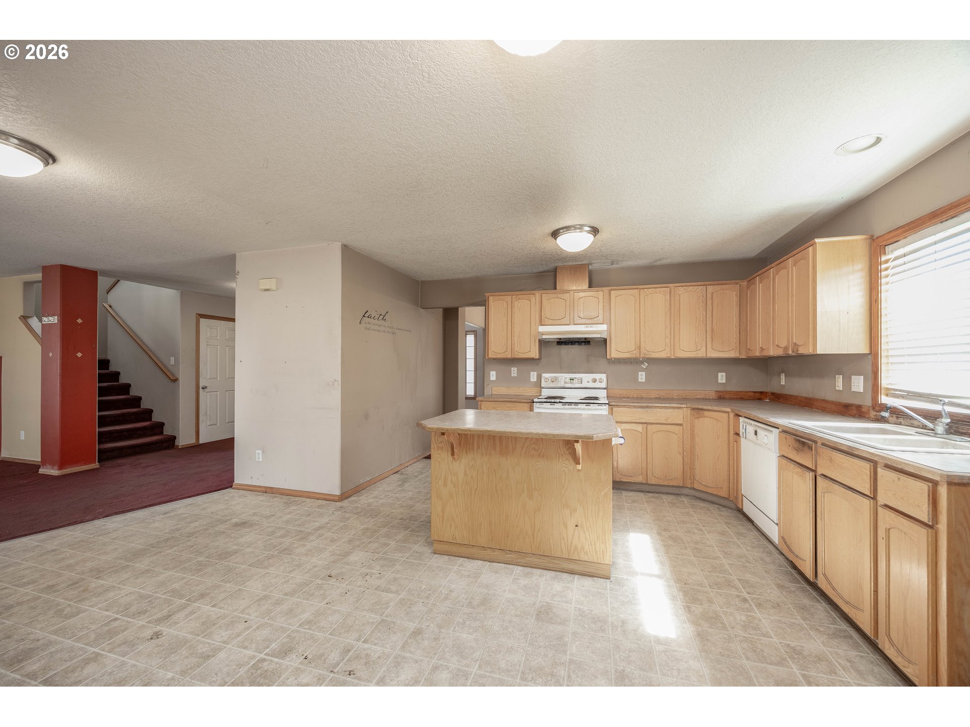 802 NW 14TH AVE