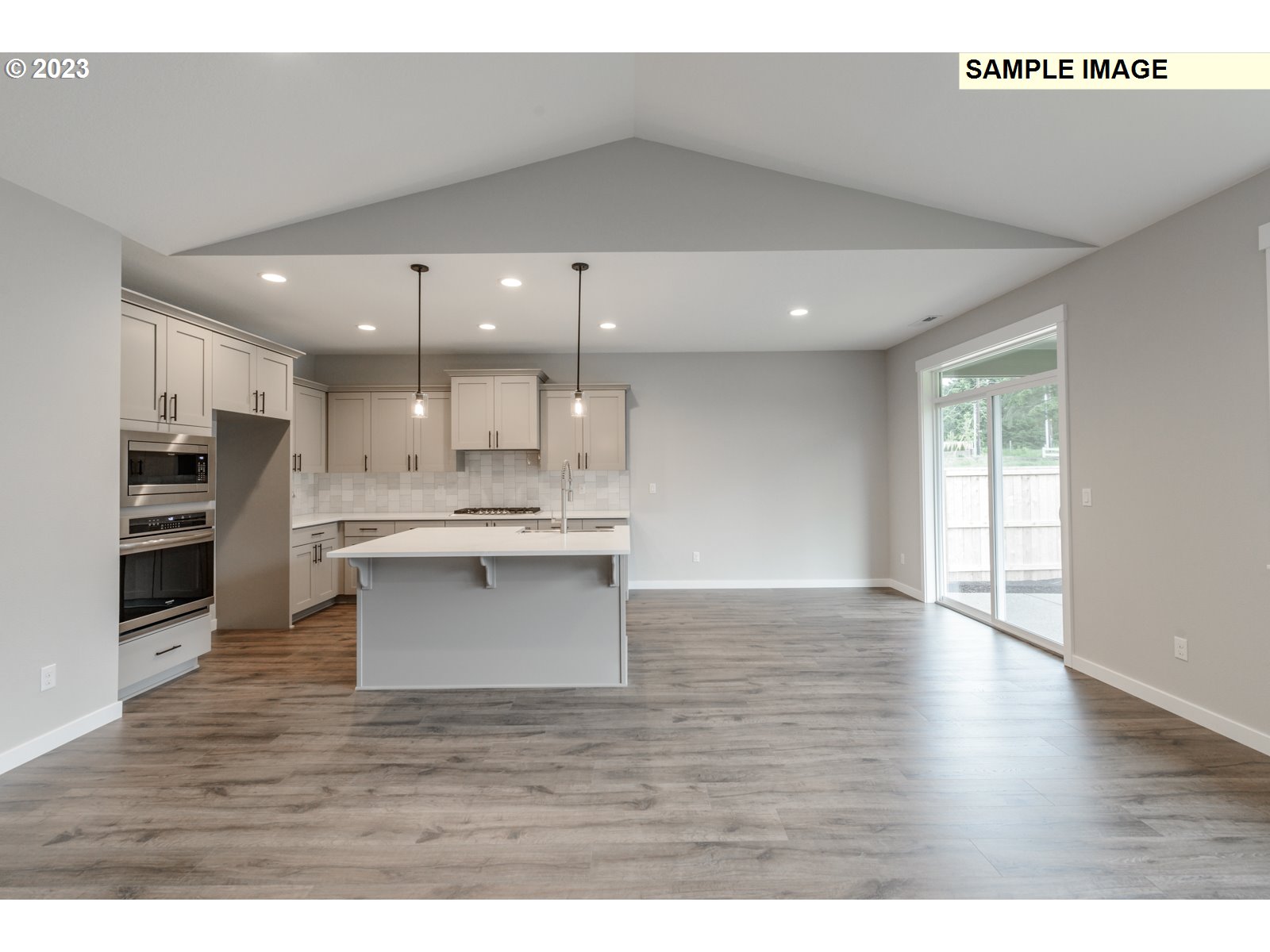 16628 SE Odell Lake LN 704