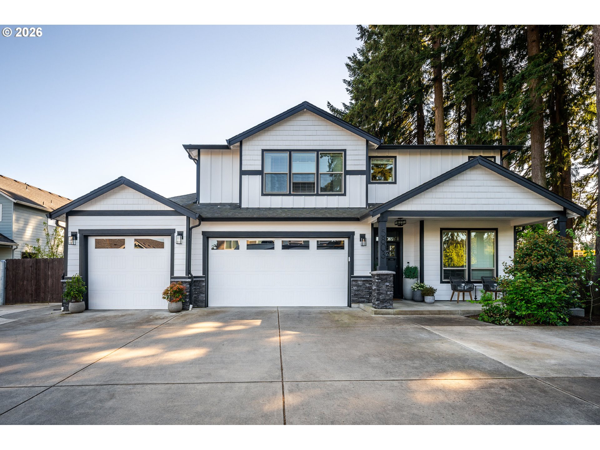 5803 NE 125TH CIR