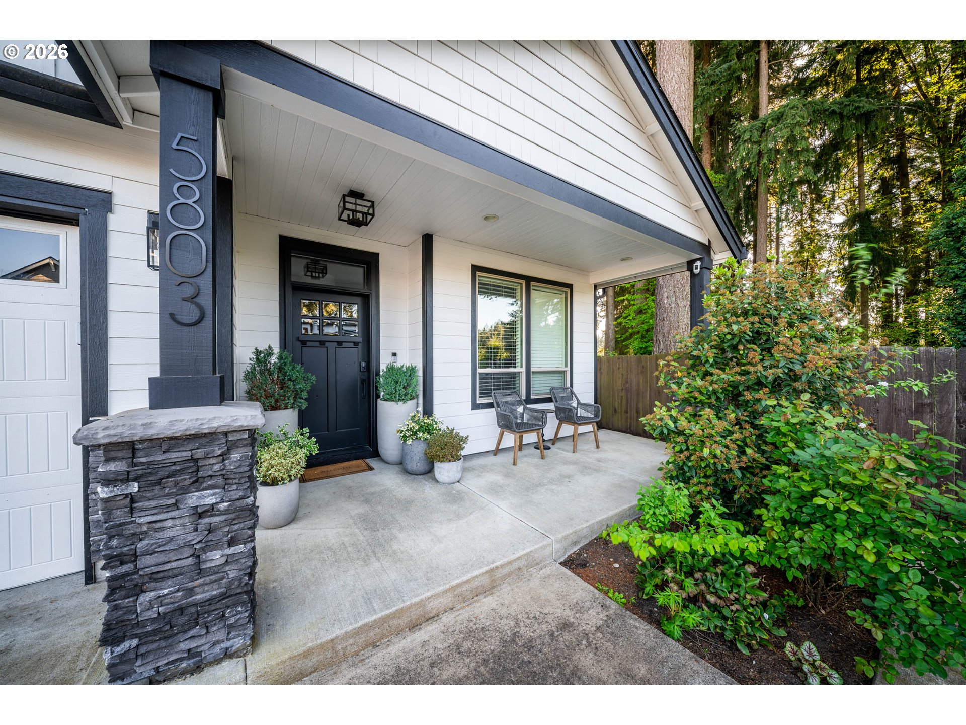 5803 NE 125TH CIR