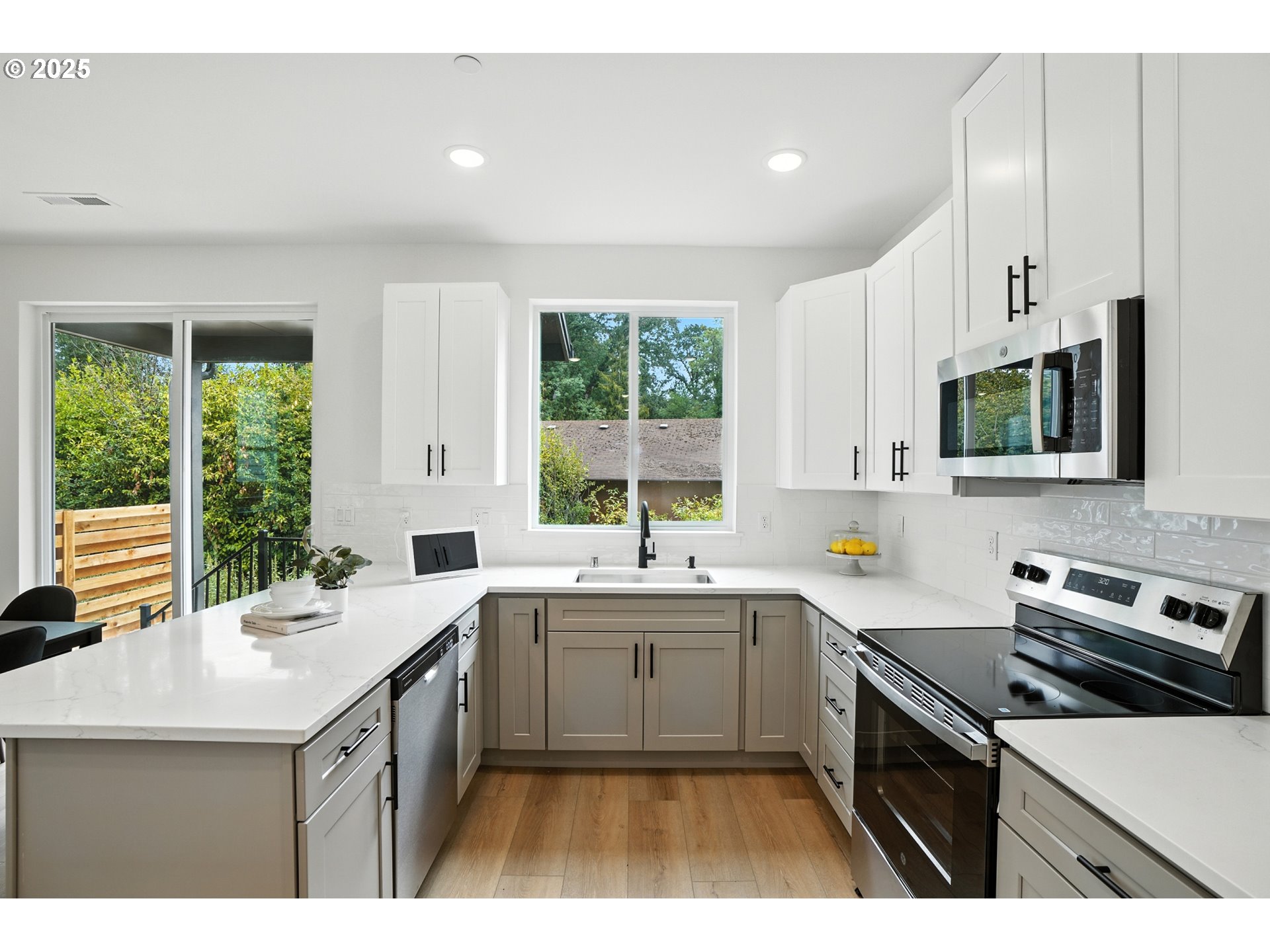 11011 NE 64TH CT Lot #9