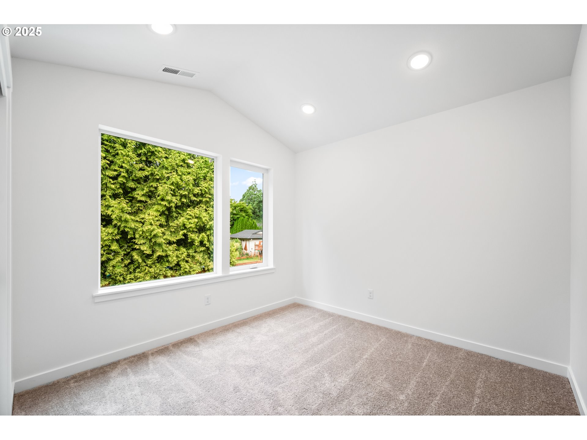 11011 NE 64TH CT Lot #9