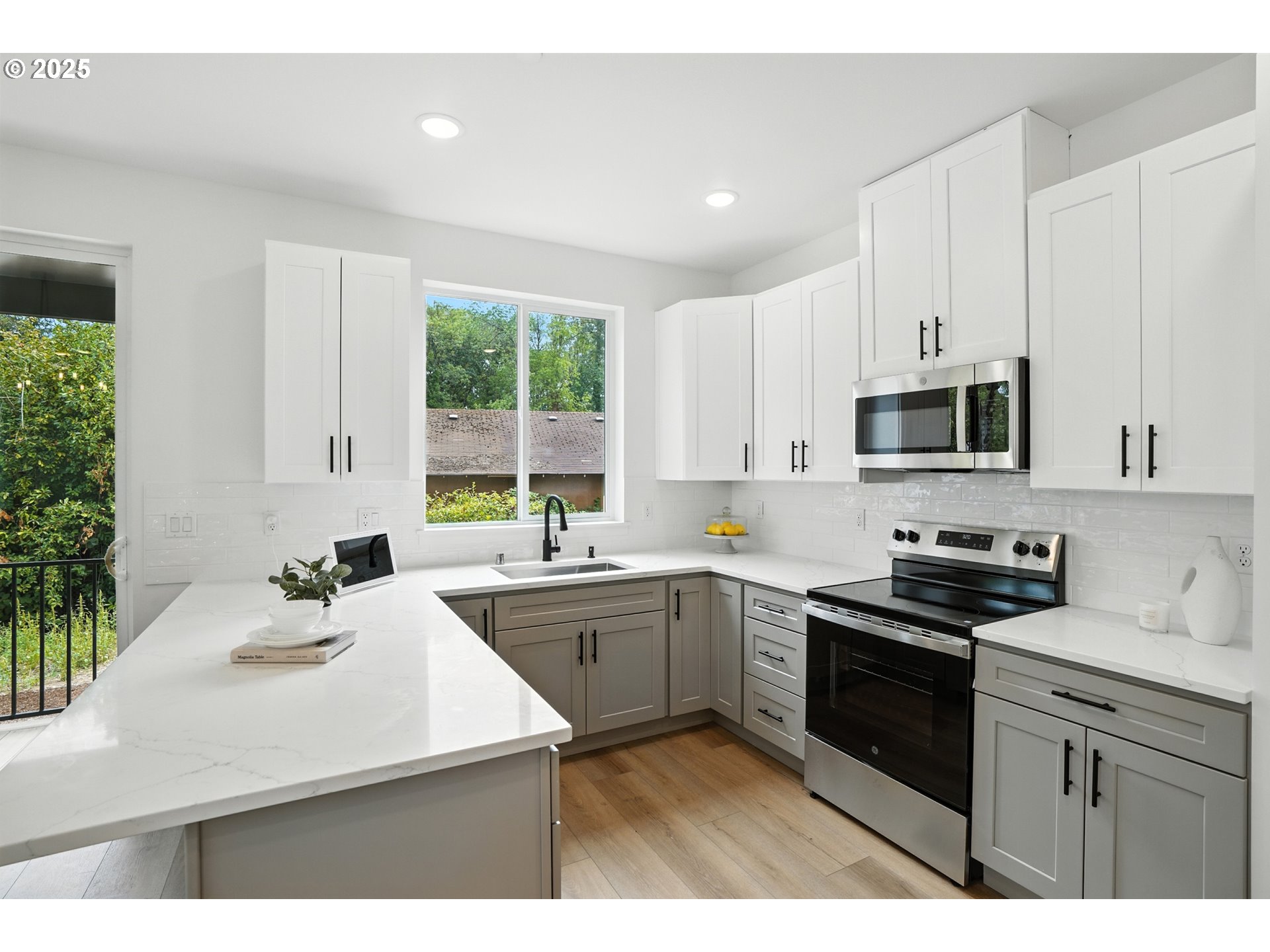 11011 NE 64TH CT Lot #9