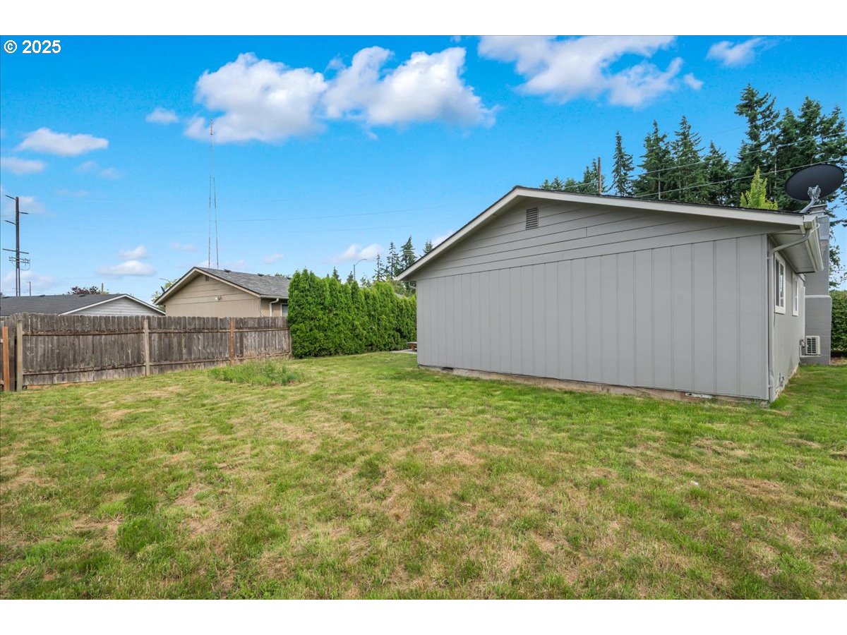3434 MEMORIAL PARK DR