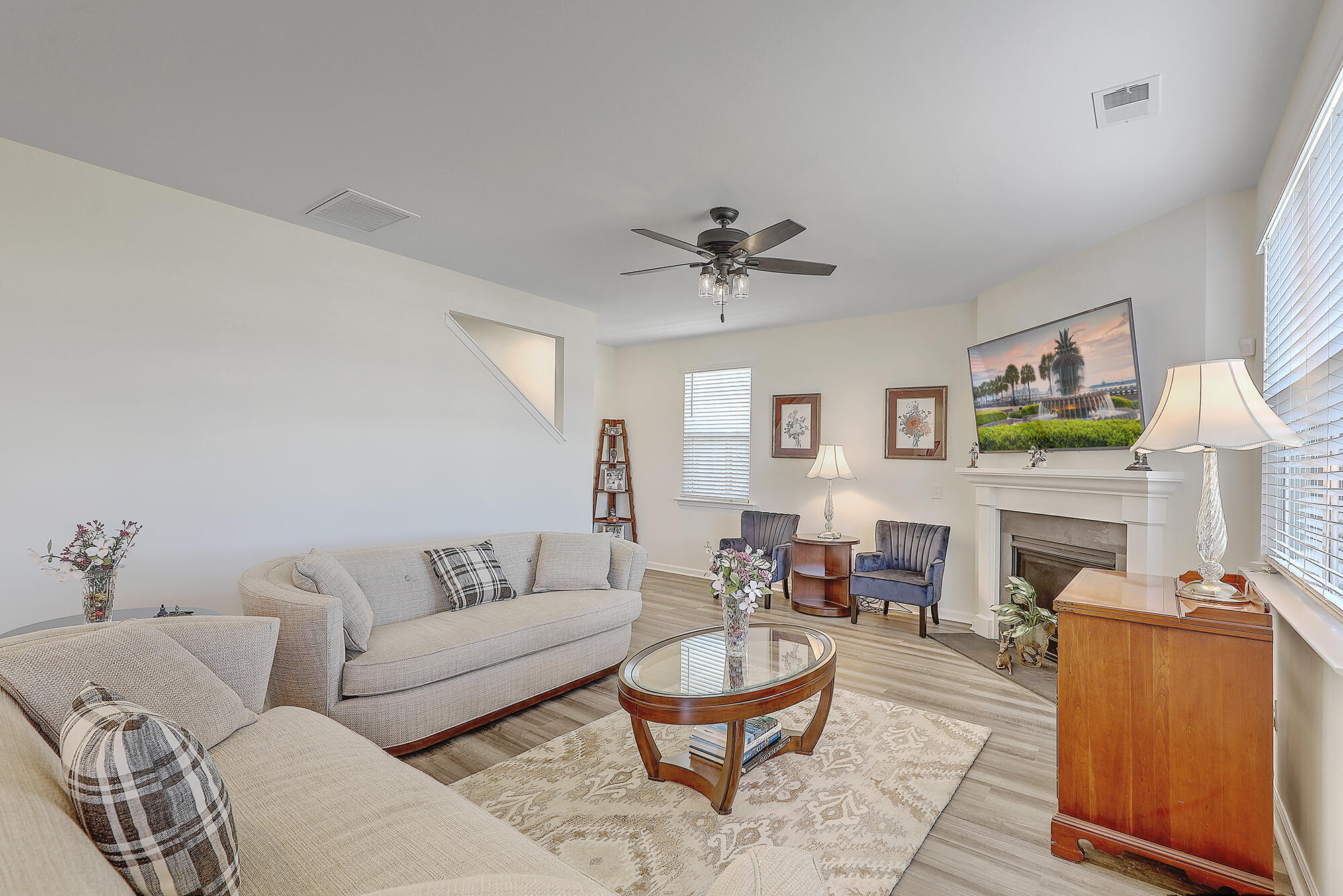 617 Wayton Circle
