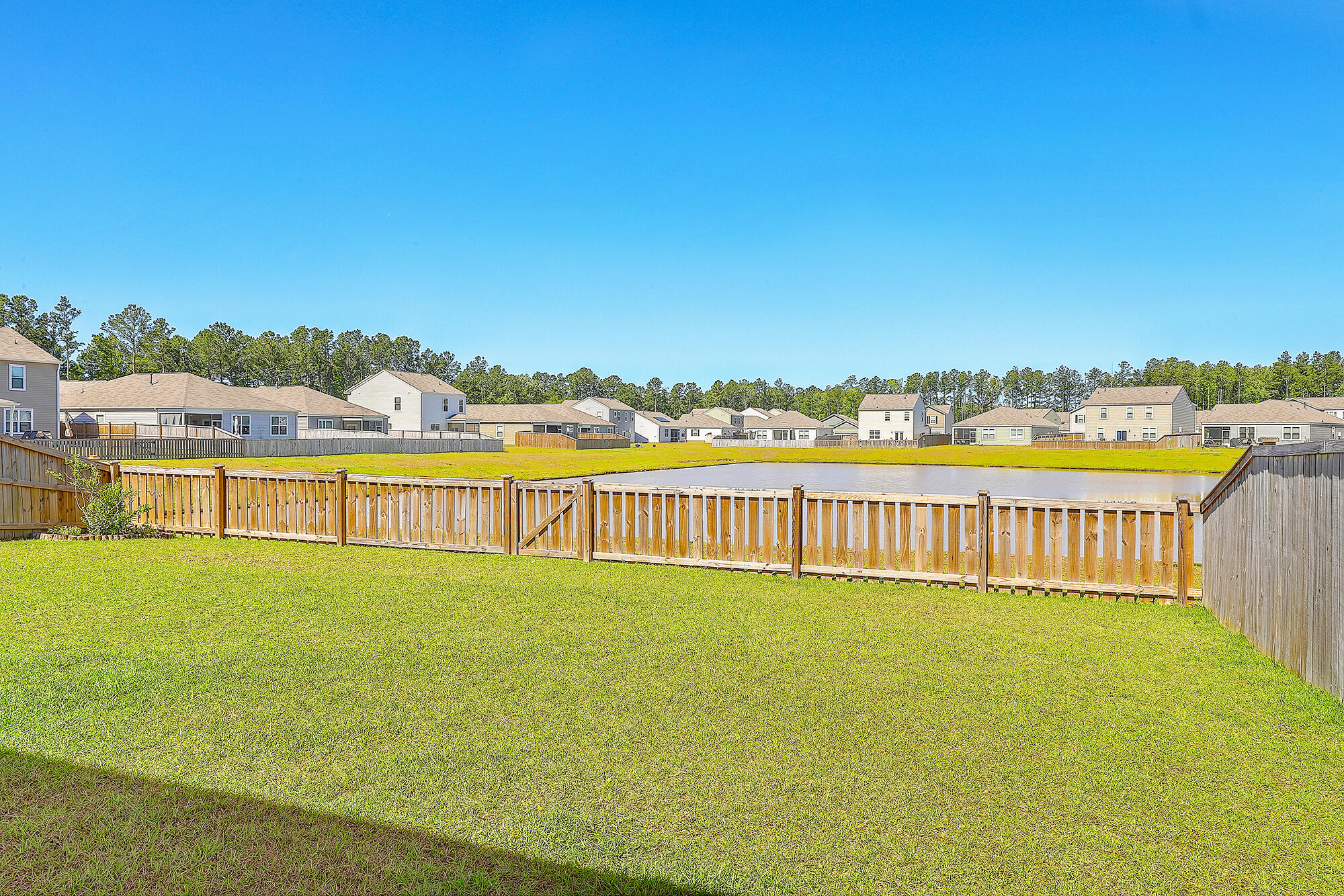 617 Wayton Circle
