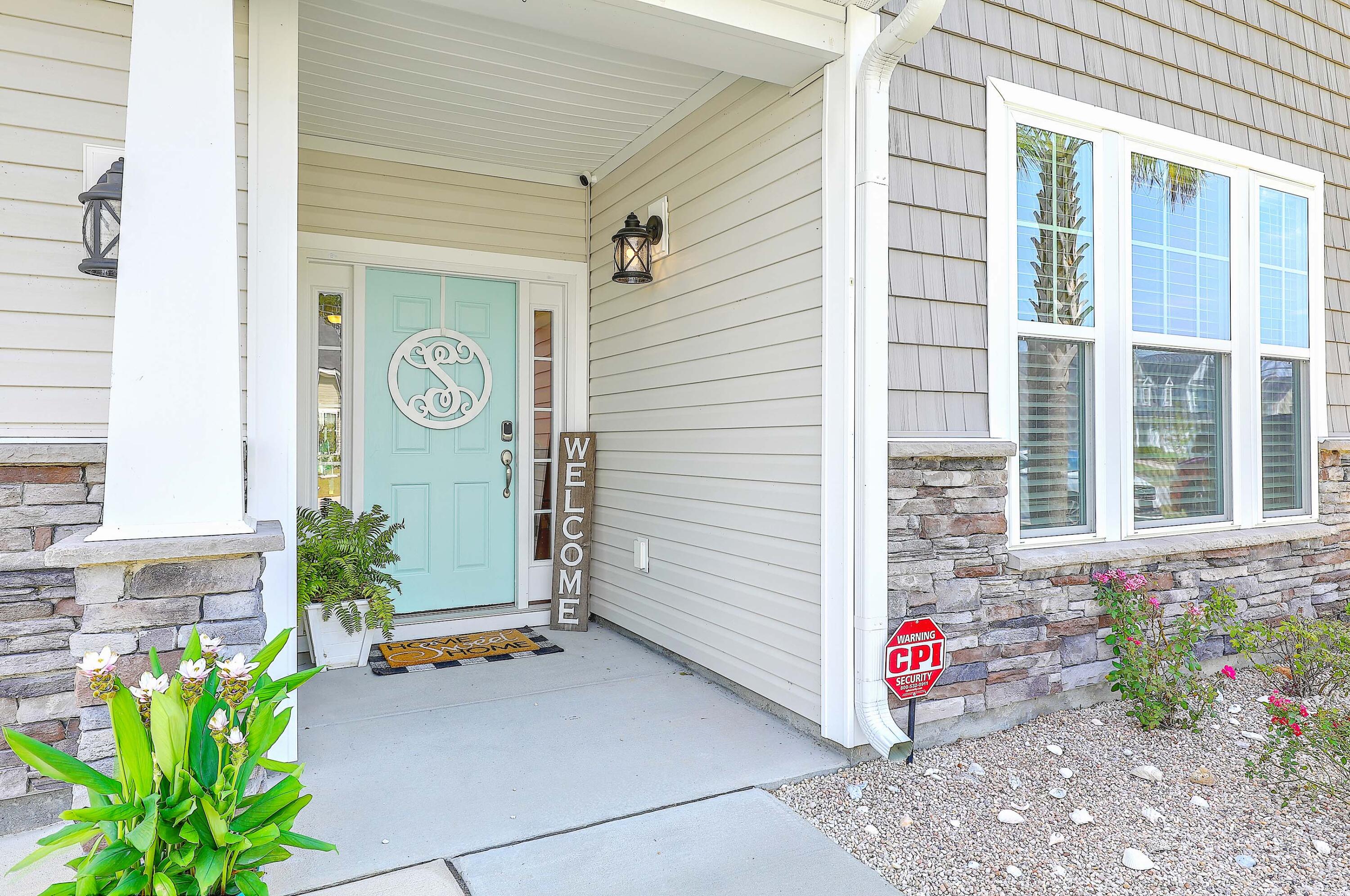 208 Bigleaf Court