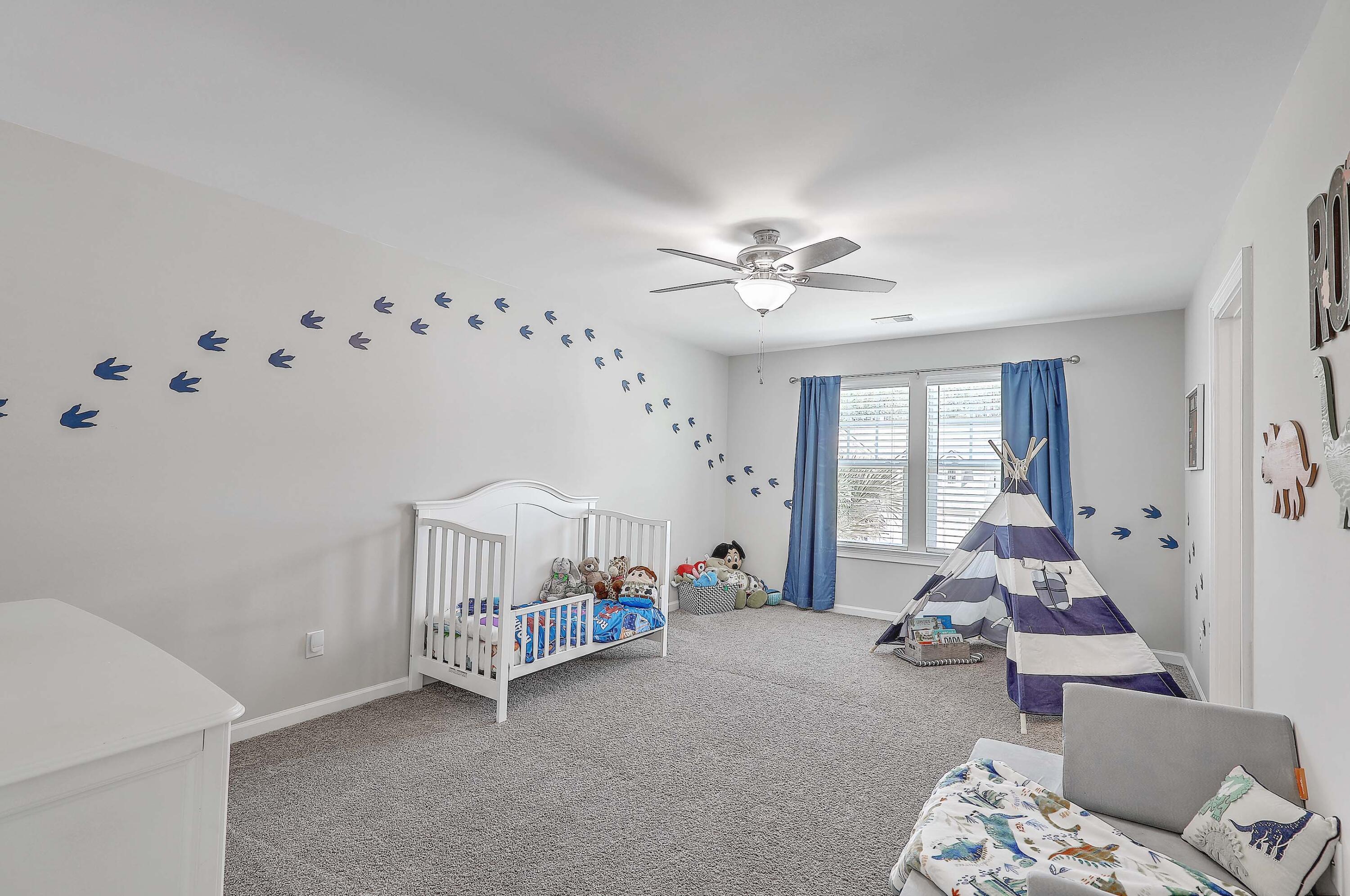 208 Bigleaf Court