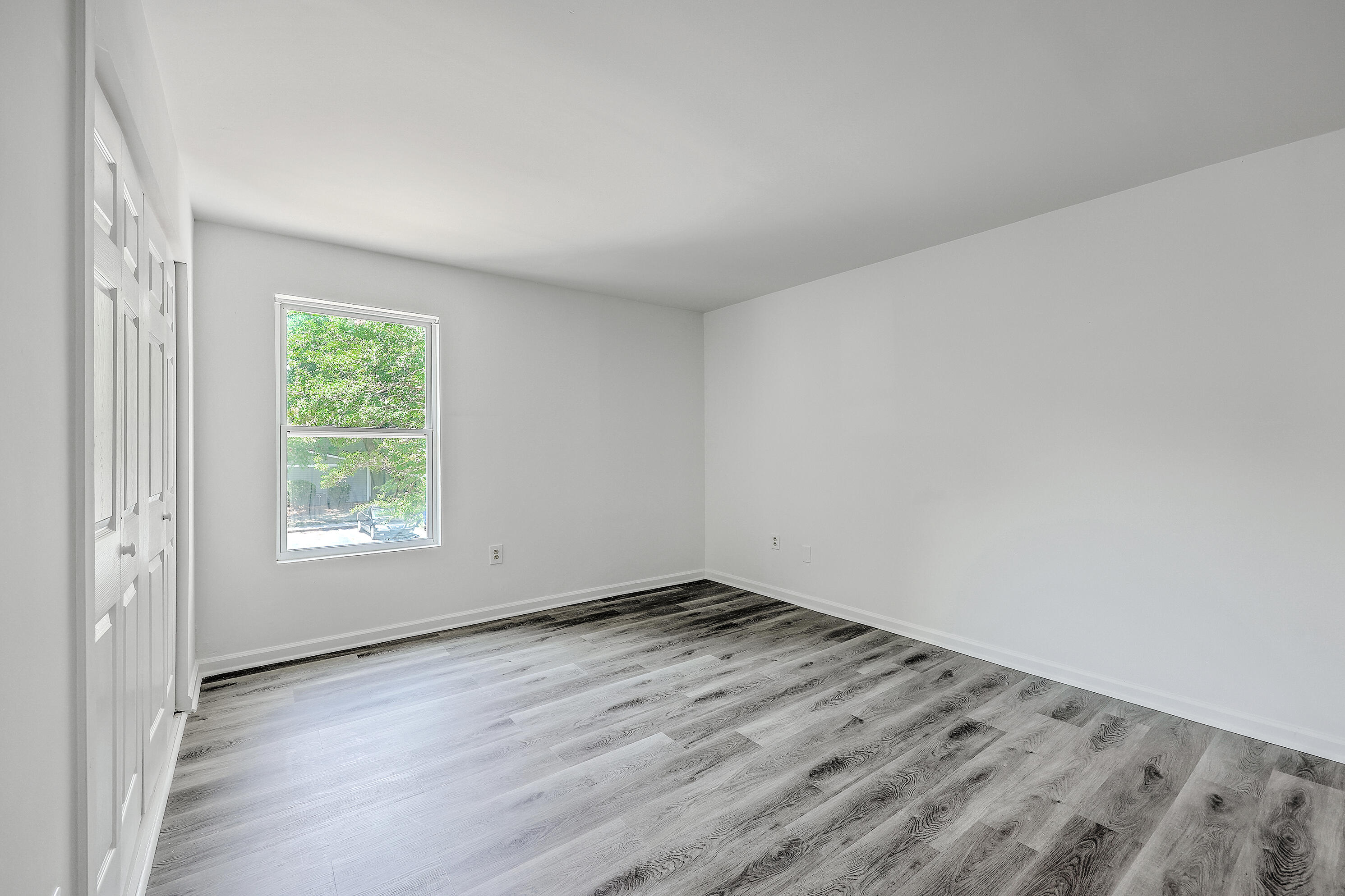 1402 Camp Road # 12f