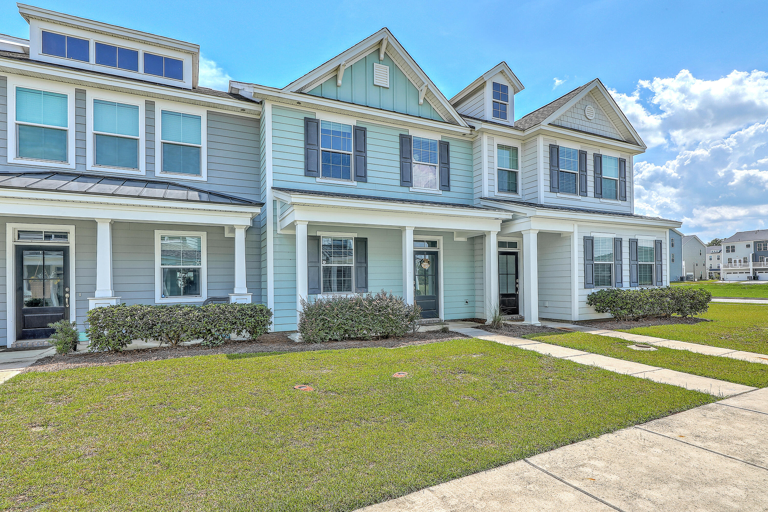602 Ravensridge Lane