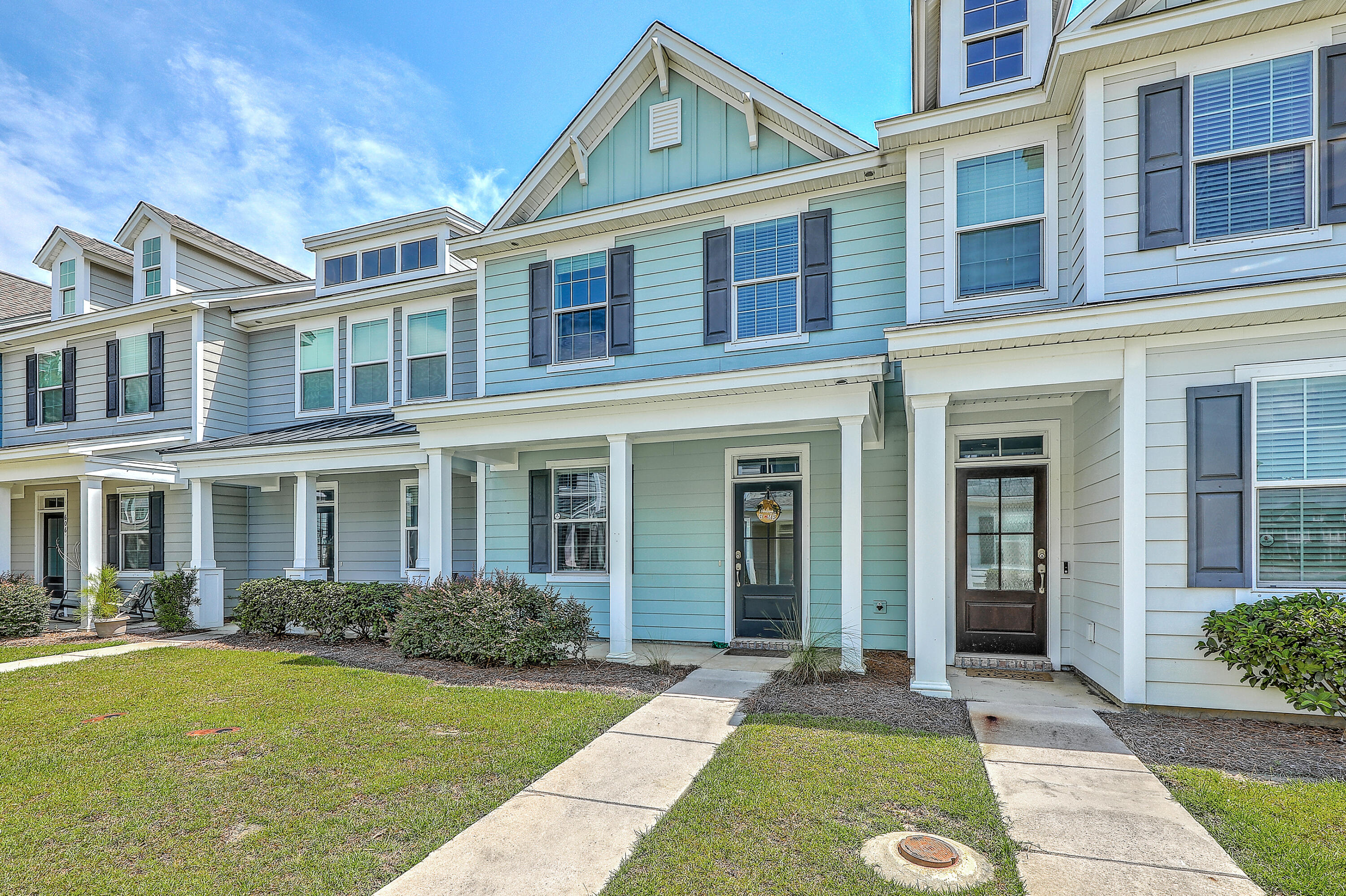 602 Ravensridge Lane