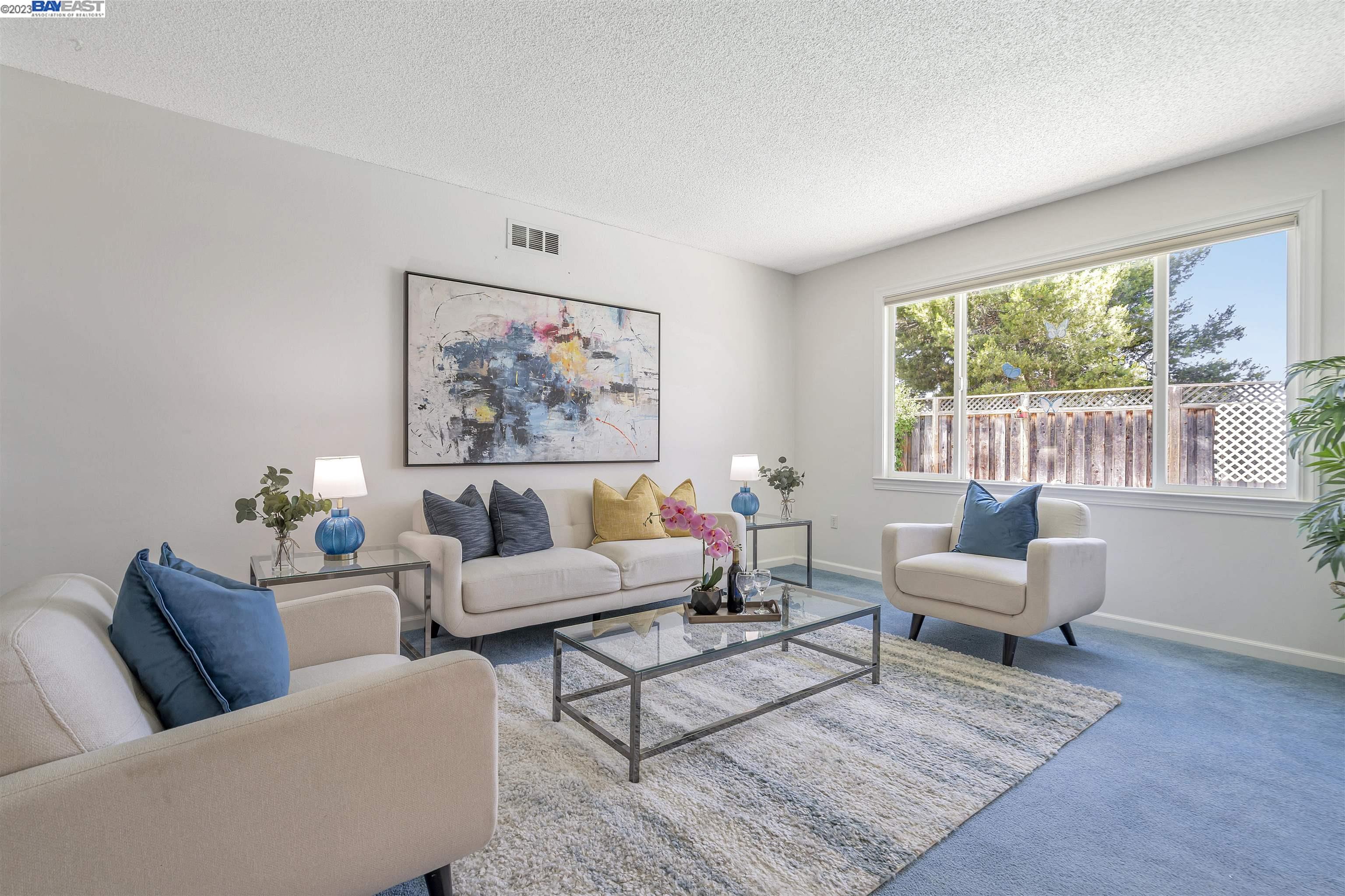 42675 Ravensbourne Park St