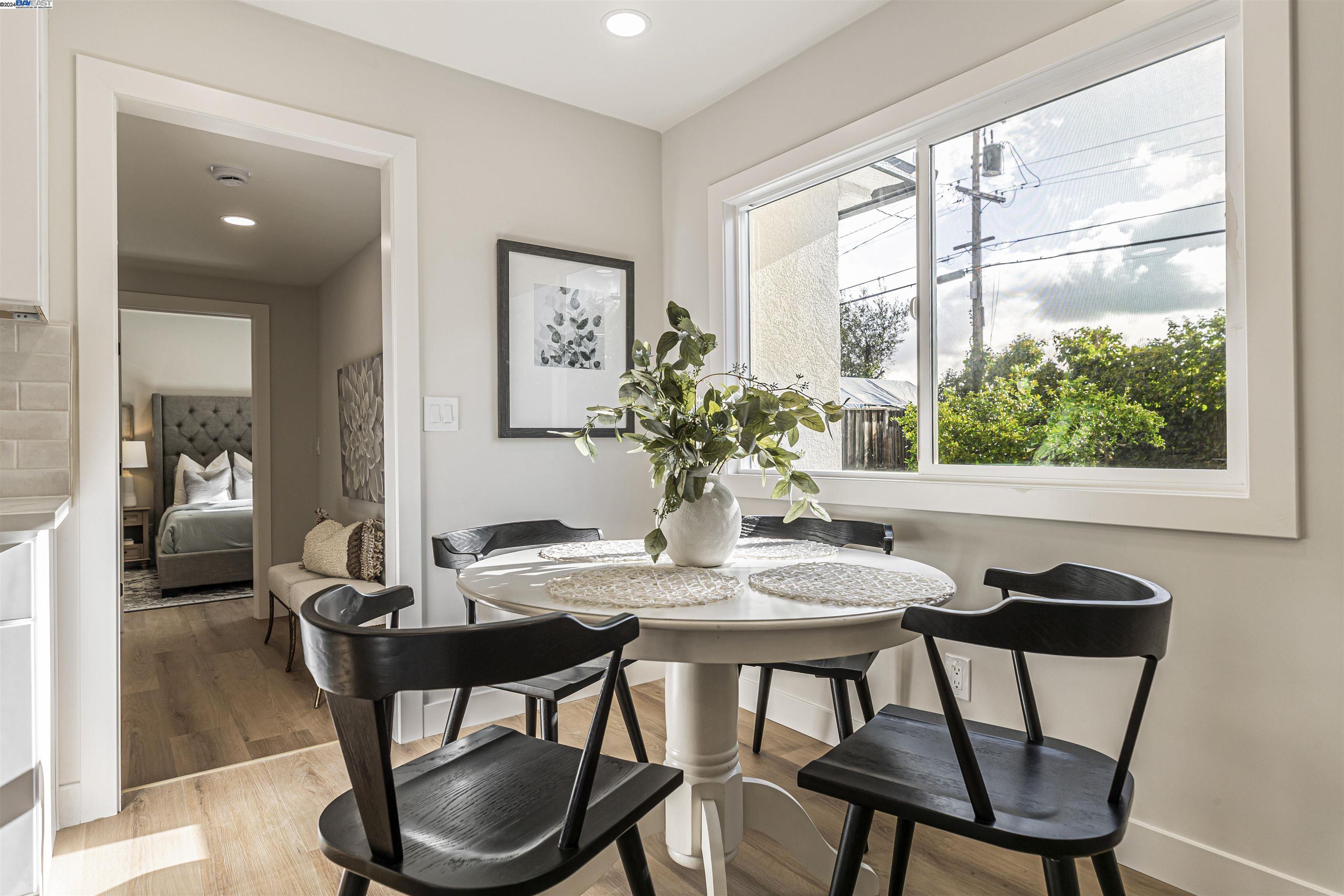3366 Mission View