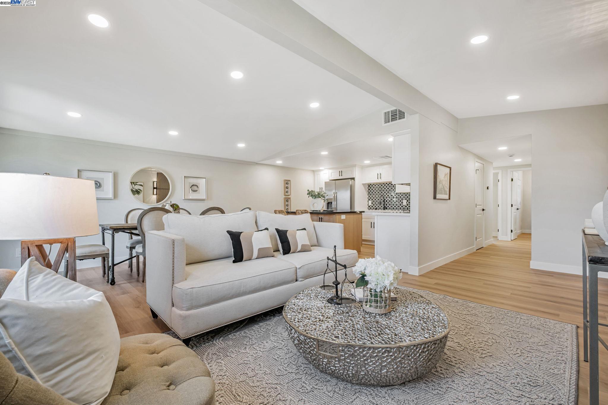 4715 Dogwood