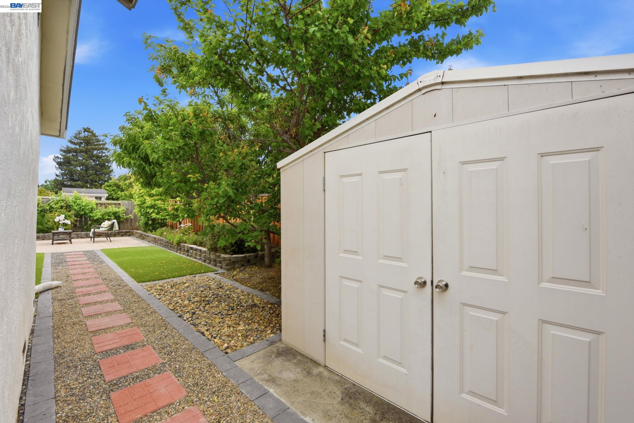 36005 Rosewood Dr
