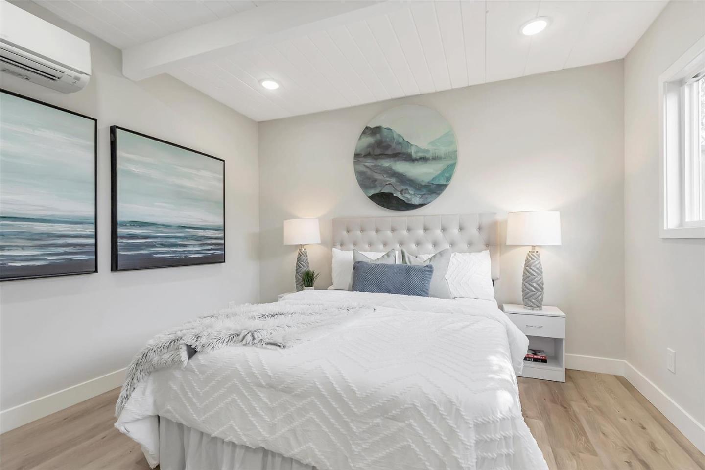 10371 Serrano