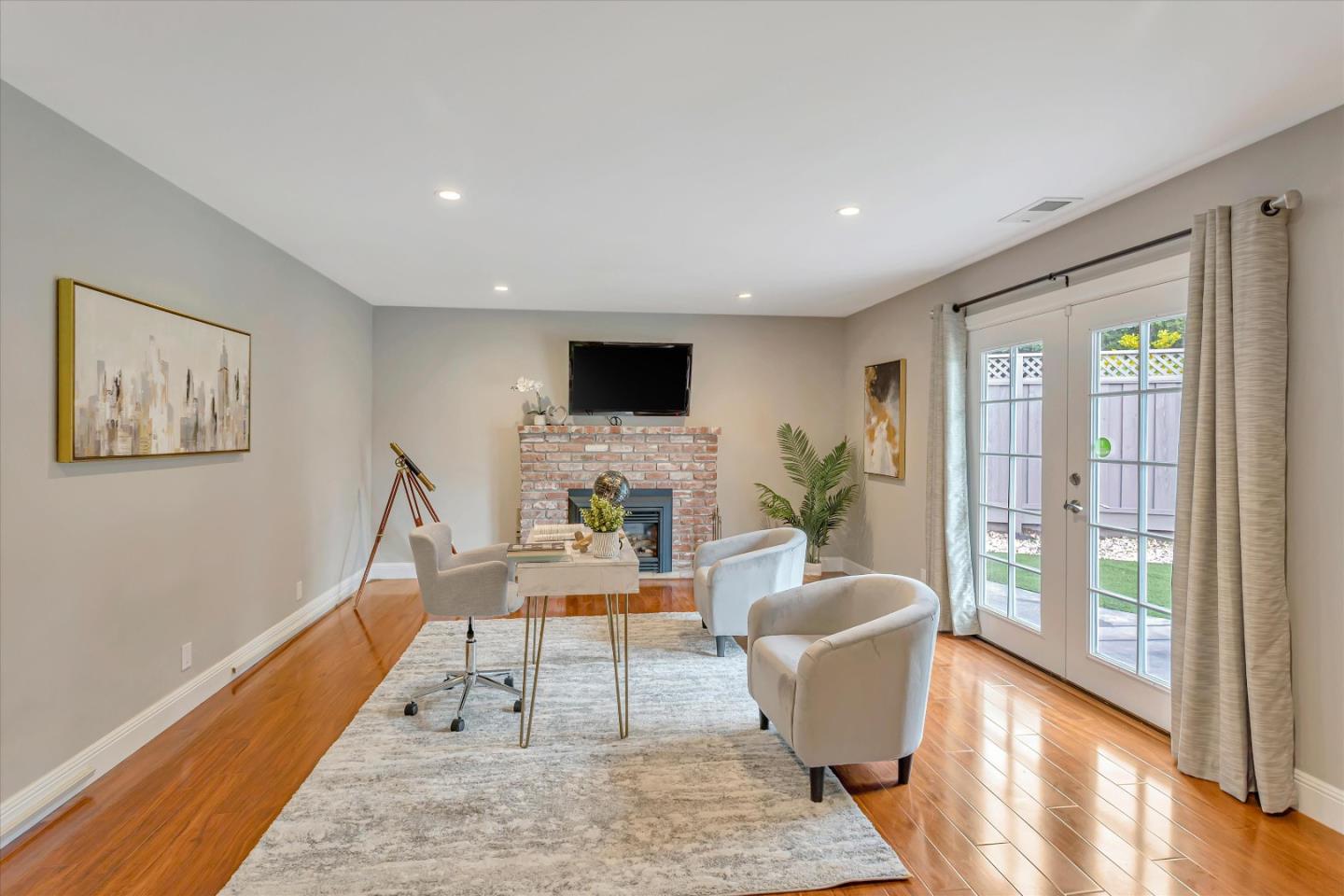 5498 Alum Rock Avenue