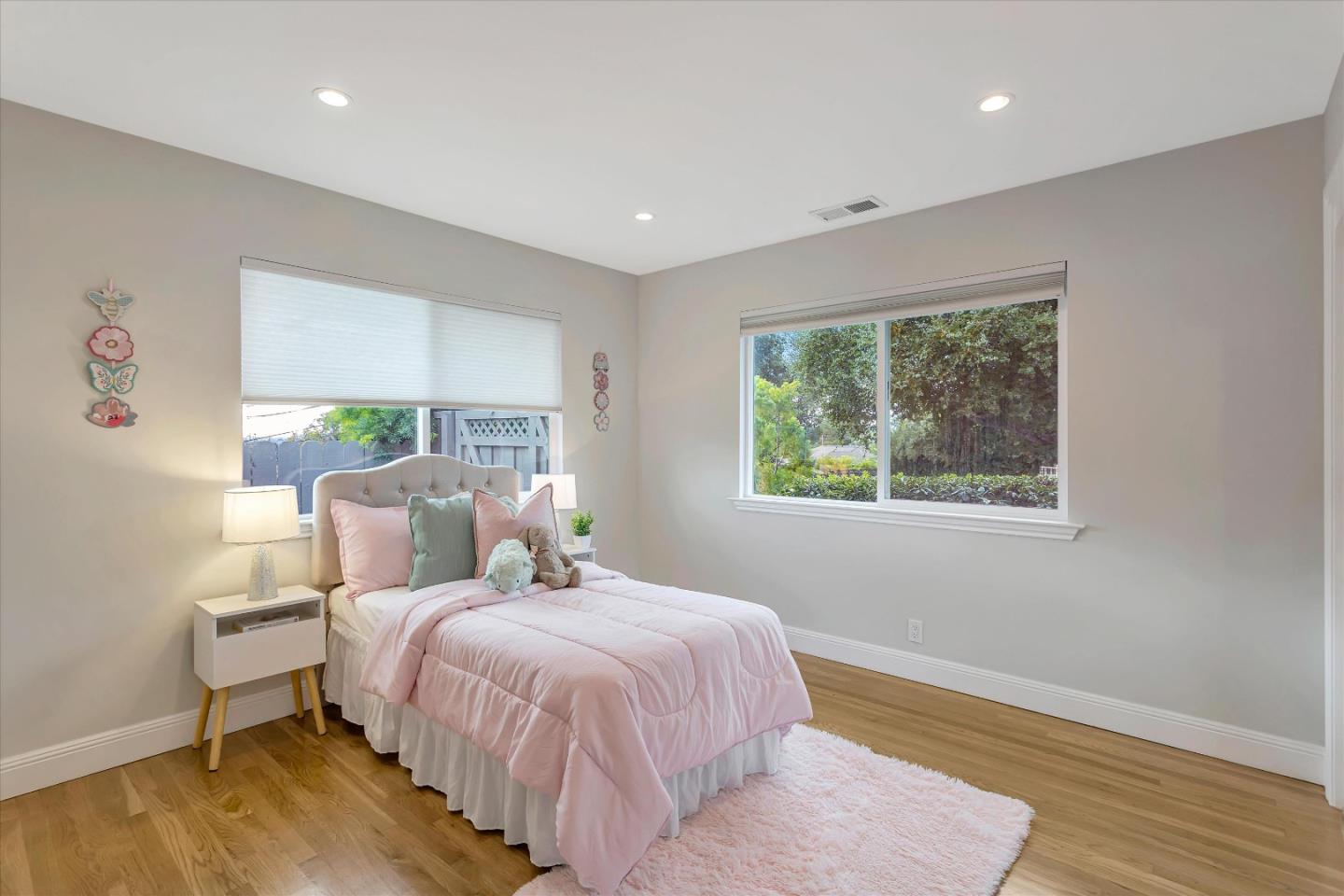 5498 Alum Rock Avenue