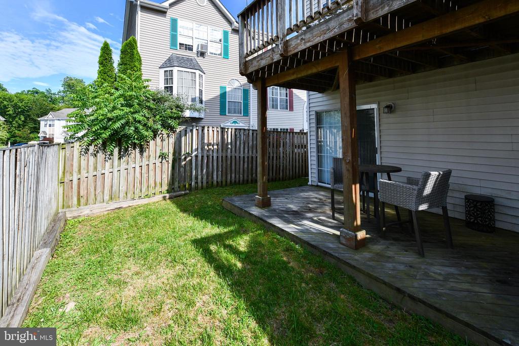 9466 SEA BREEZE COURT