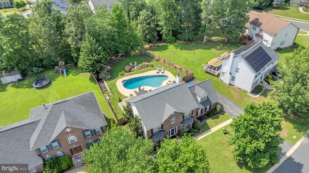 2511 MONROE COURT