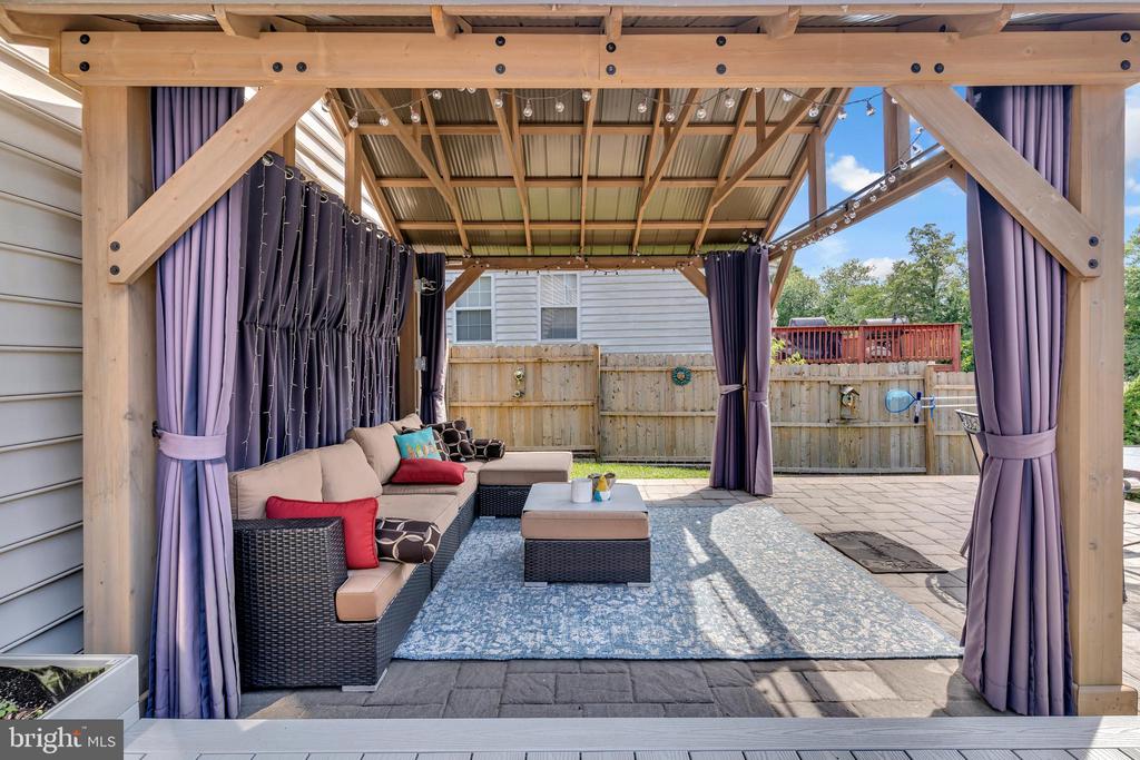 2511 MONROE COURT