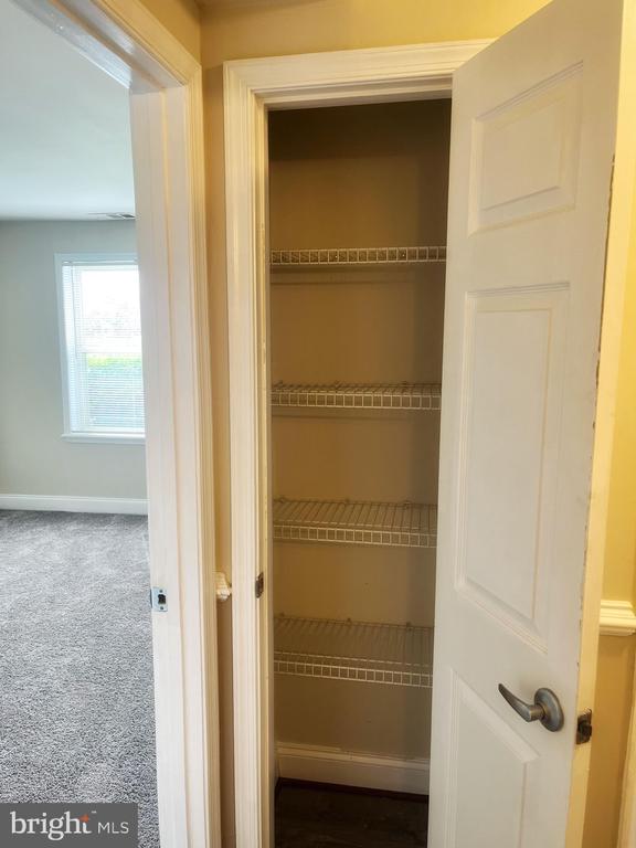 3863 SAINT BARNABAS ROAD Unit: T4