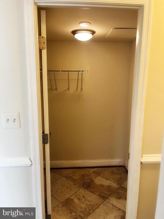 3863 SAINT BARNABAS ROAD Unit: T4