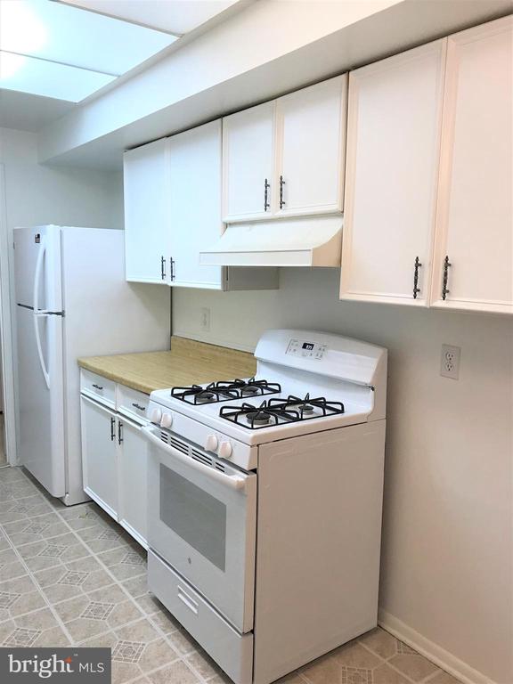 10244 PRINCE PLACE Unit: 21-103