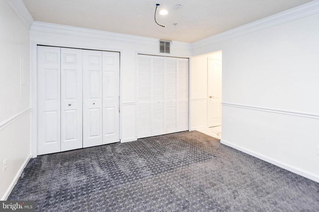 2702 BERRYWOOD LANE