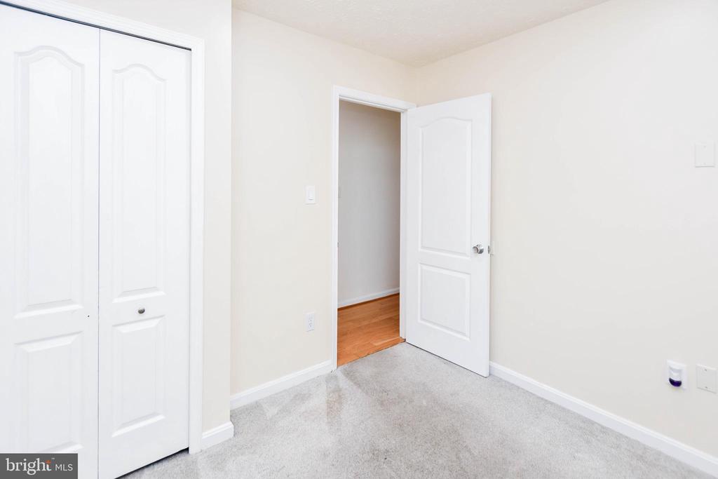 2702 BERRYWOOD LANE