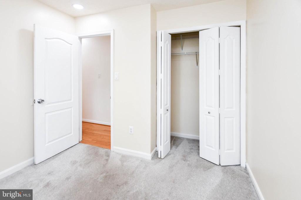 2702 BERRYWOOD LANE
