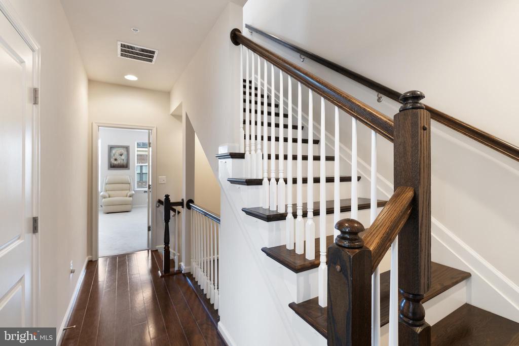 510 HARBORVIEW Unit: 364