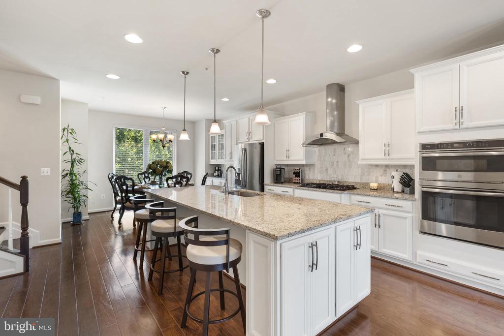 510 HARBORVIEW Unit: 364