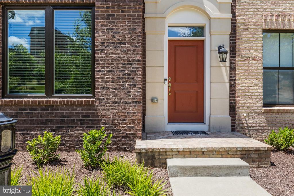 510 HARBORVIEW Unit: 364