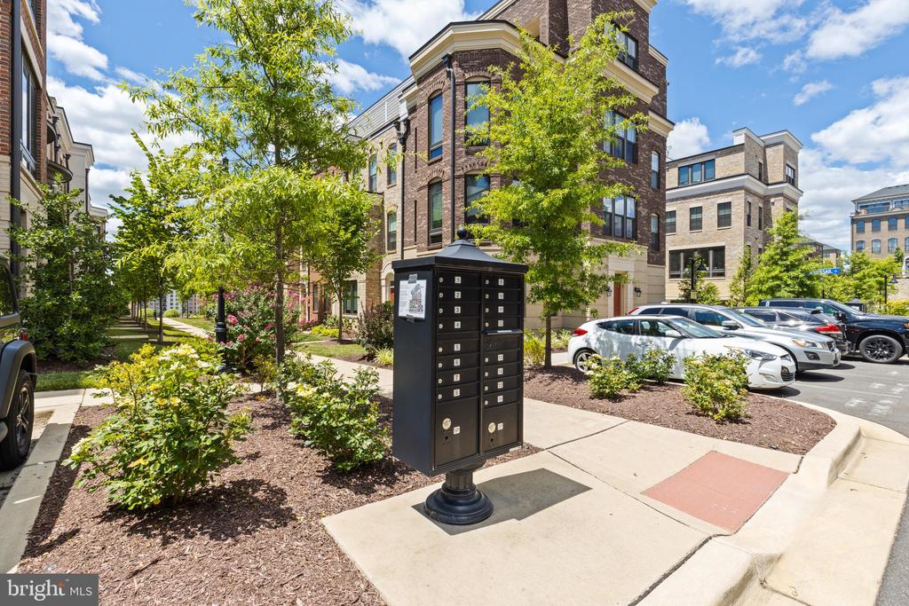 510 HARBORVIEW Unit: 364