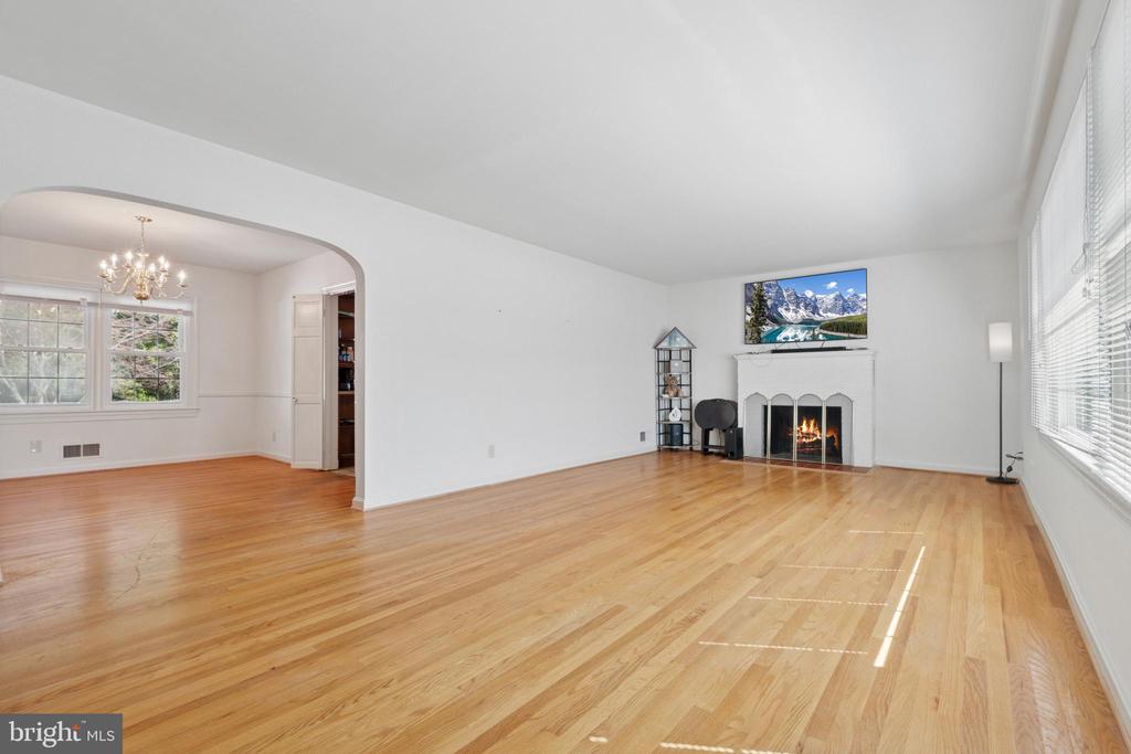 13124 12TH STREET