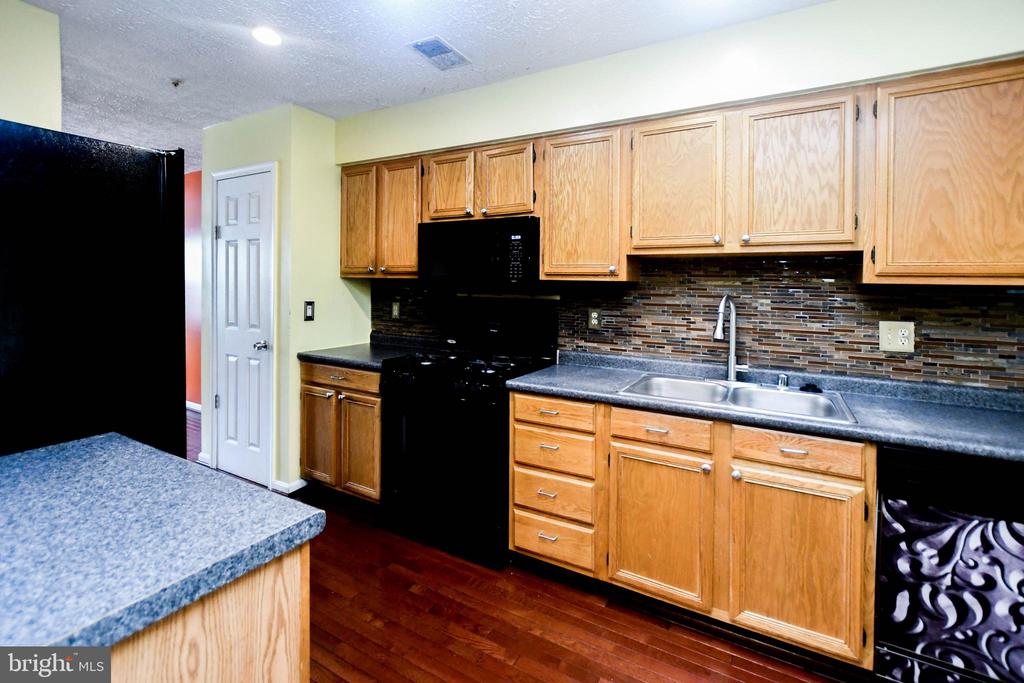 7234 TAMO COURT Unit: 8