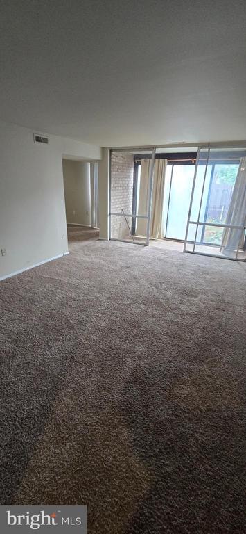8673 GREENBELT ROAD Unit: T-1