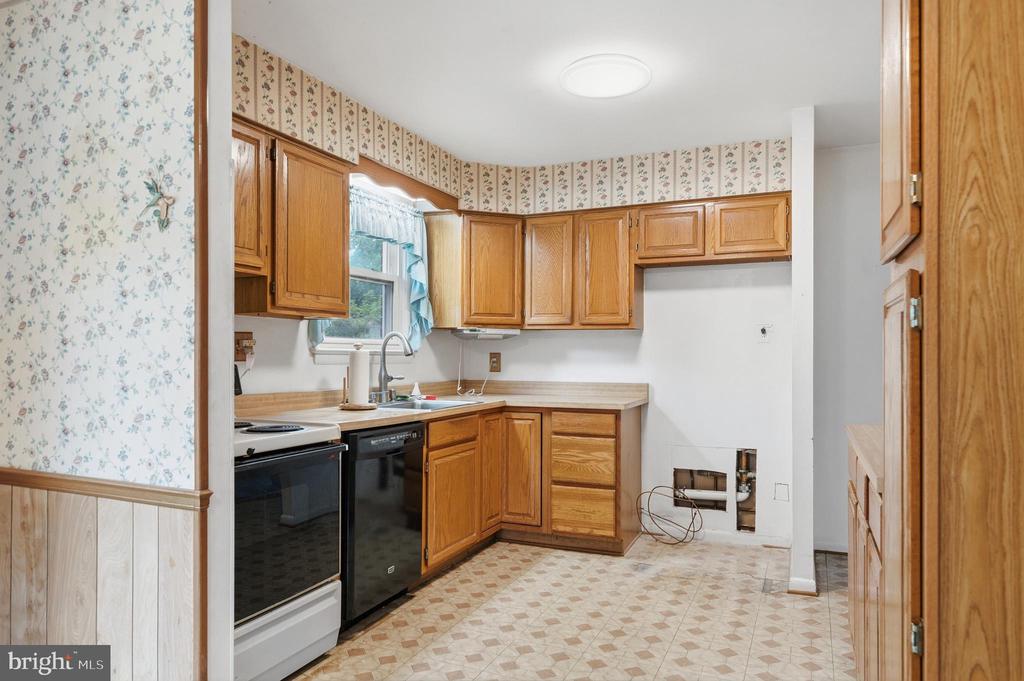 11207 BROOKLEE DRIVE