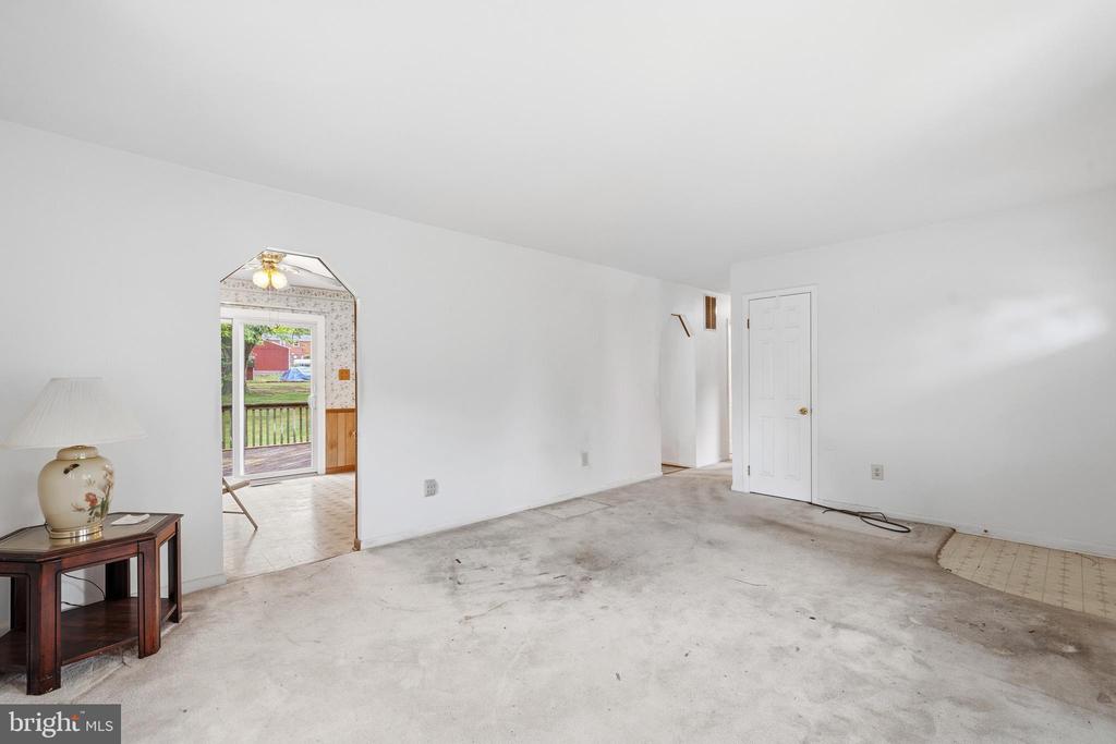 11207 BROOKLEE DRIVE