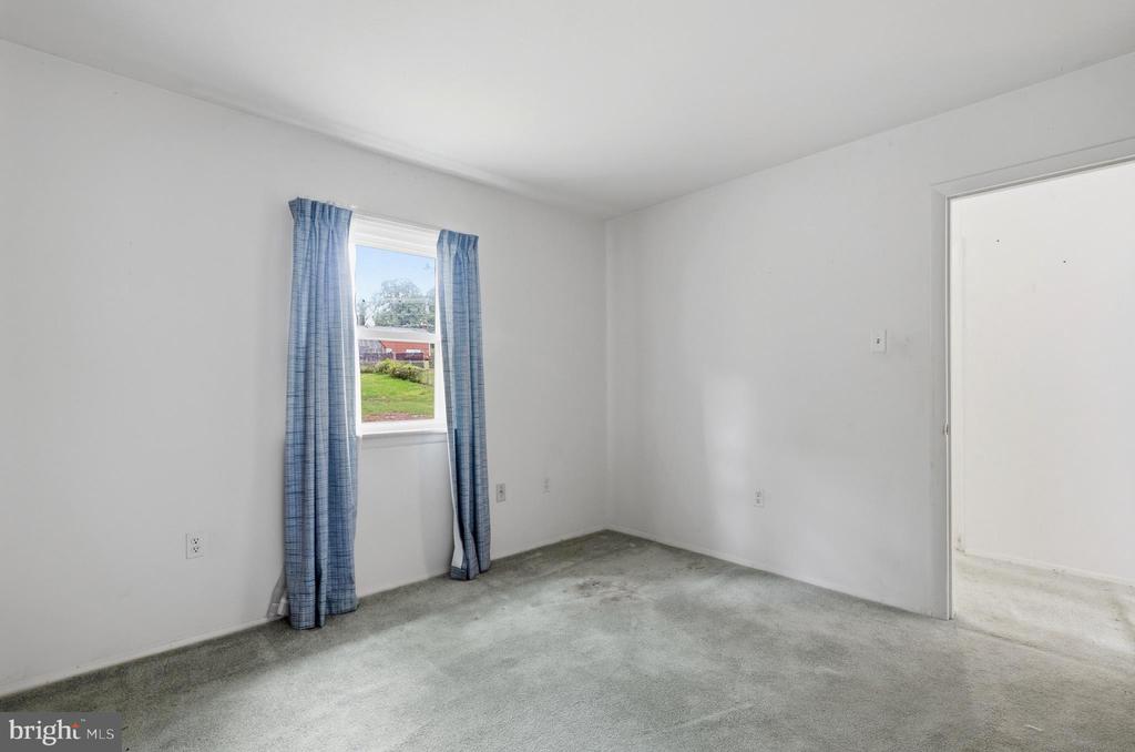 11207 BROOKLEE DRIVE