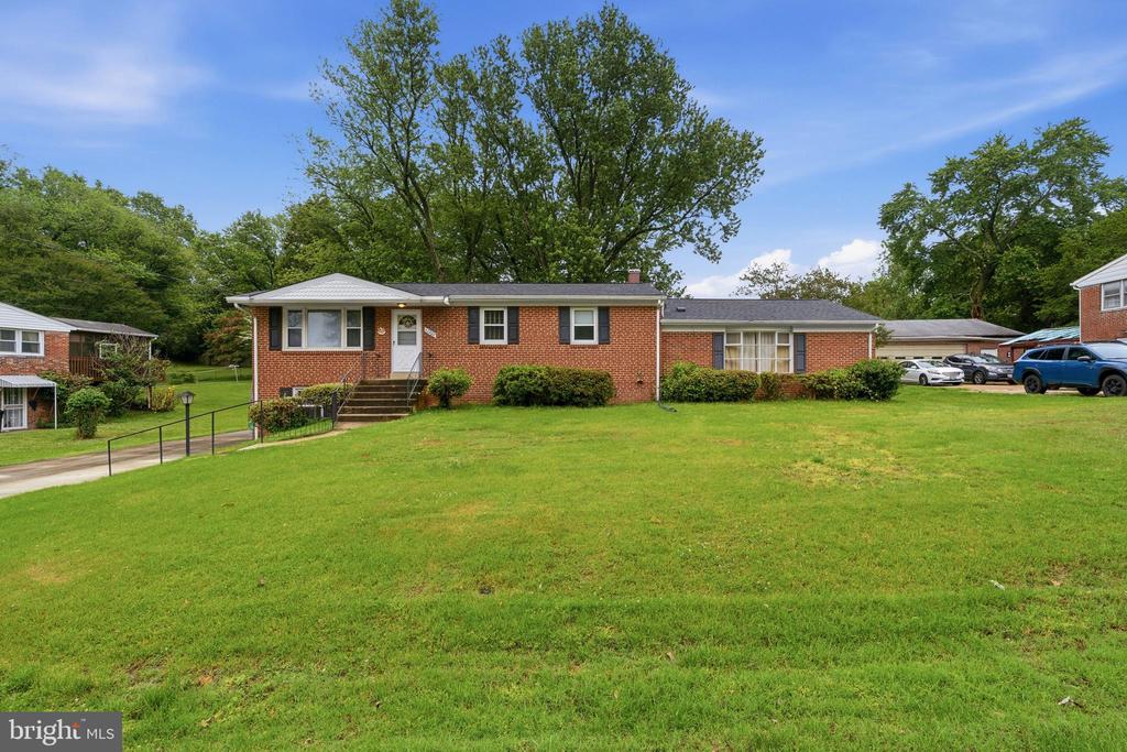 11207 BROOKLEE DRIVE